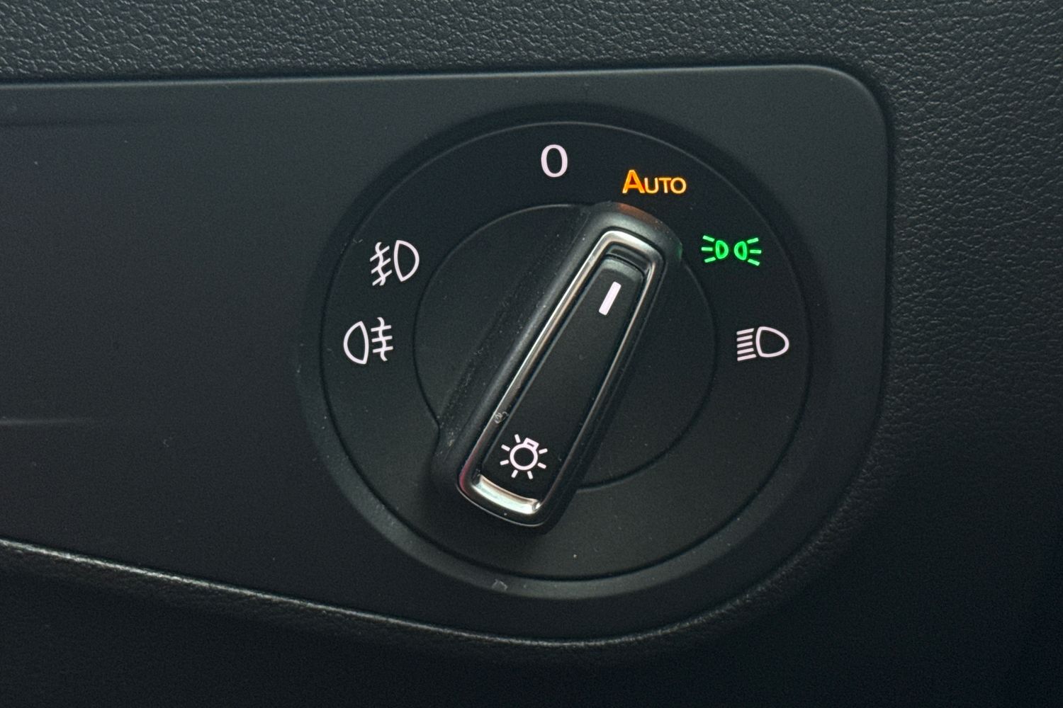 Used Volkswagen Tiguan 2019 for sale - 76863403: Photo 17