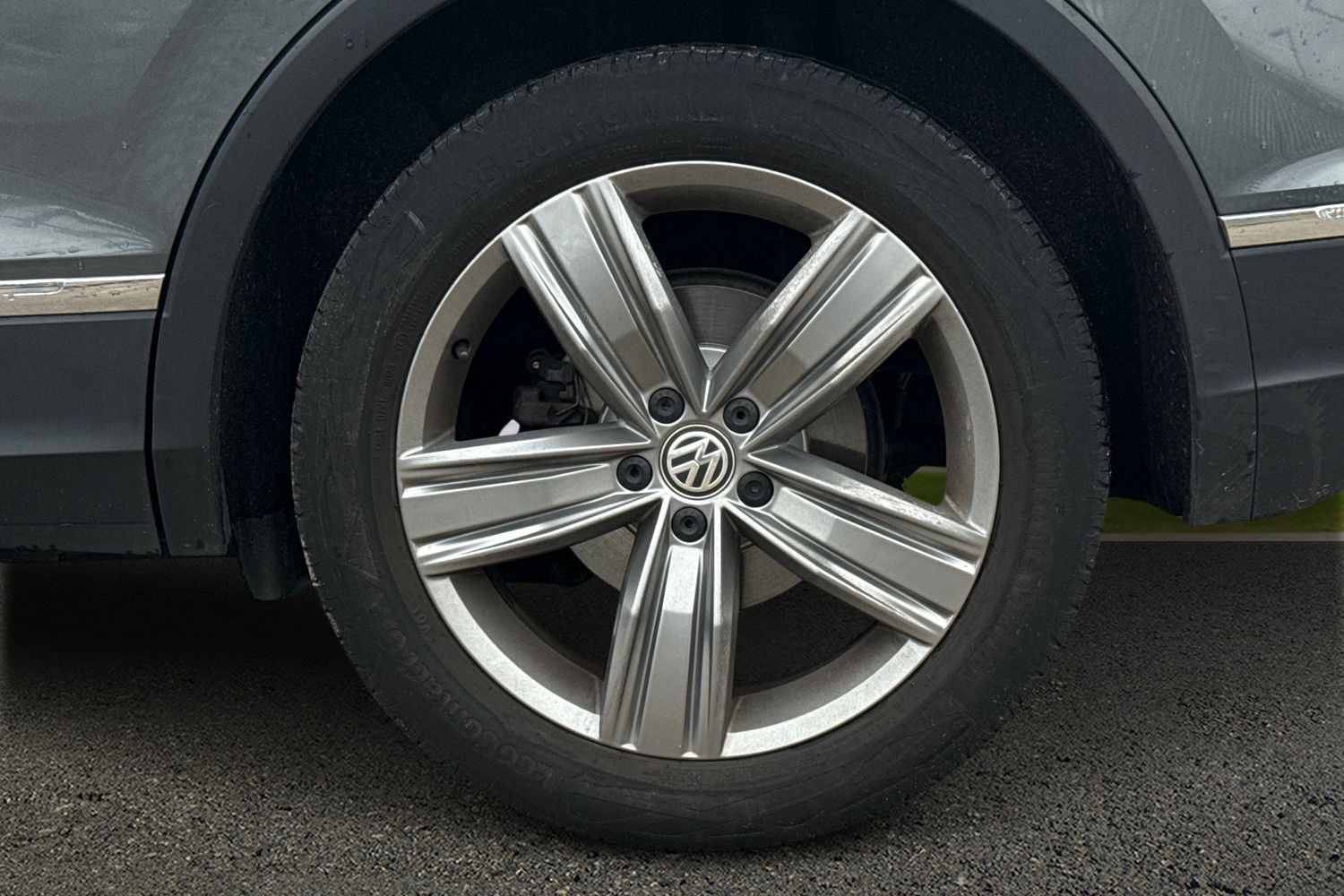 Used Volkswagen Tiguan 2019 for sale - 76863403: Photo 22