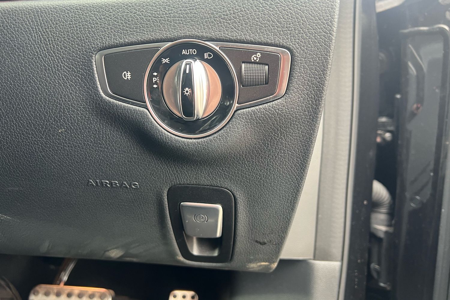 Used Mercedes-Benz E Class 2018 for sale - 76022877: Photo 11