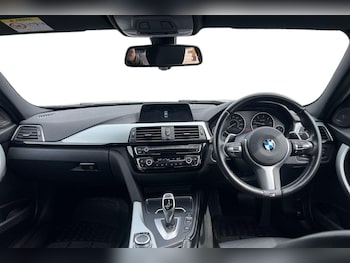 Used BMW 3 Series 2018 for sale - 79323776: Photo