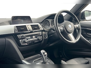 Used BMW 3 Series 2018 for sale - 79323776: Photo