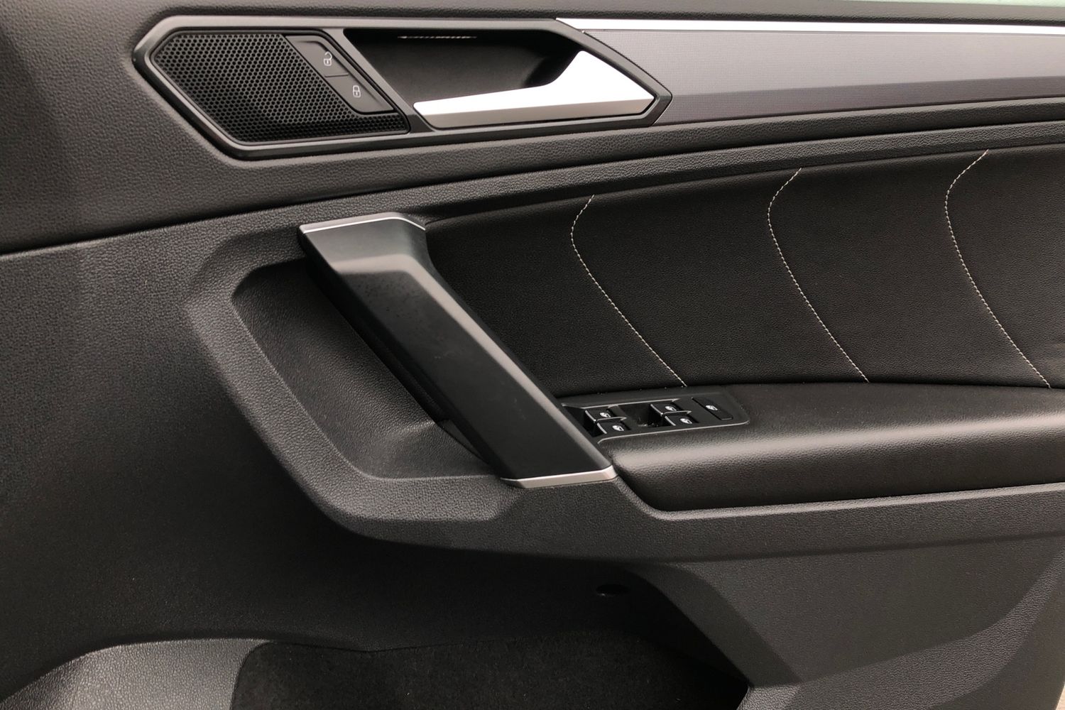 Used Volkswagen Tiguan 2018 for sale - 77872725: Photo 16