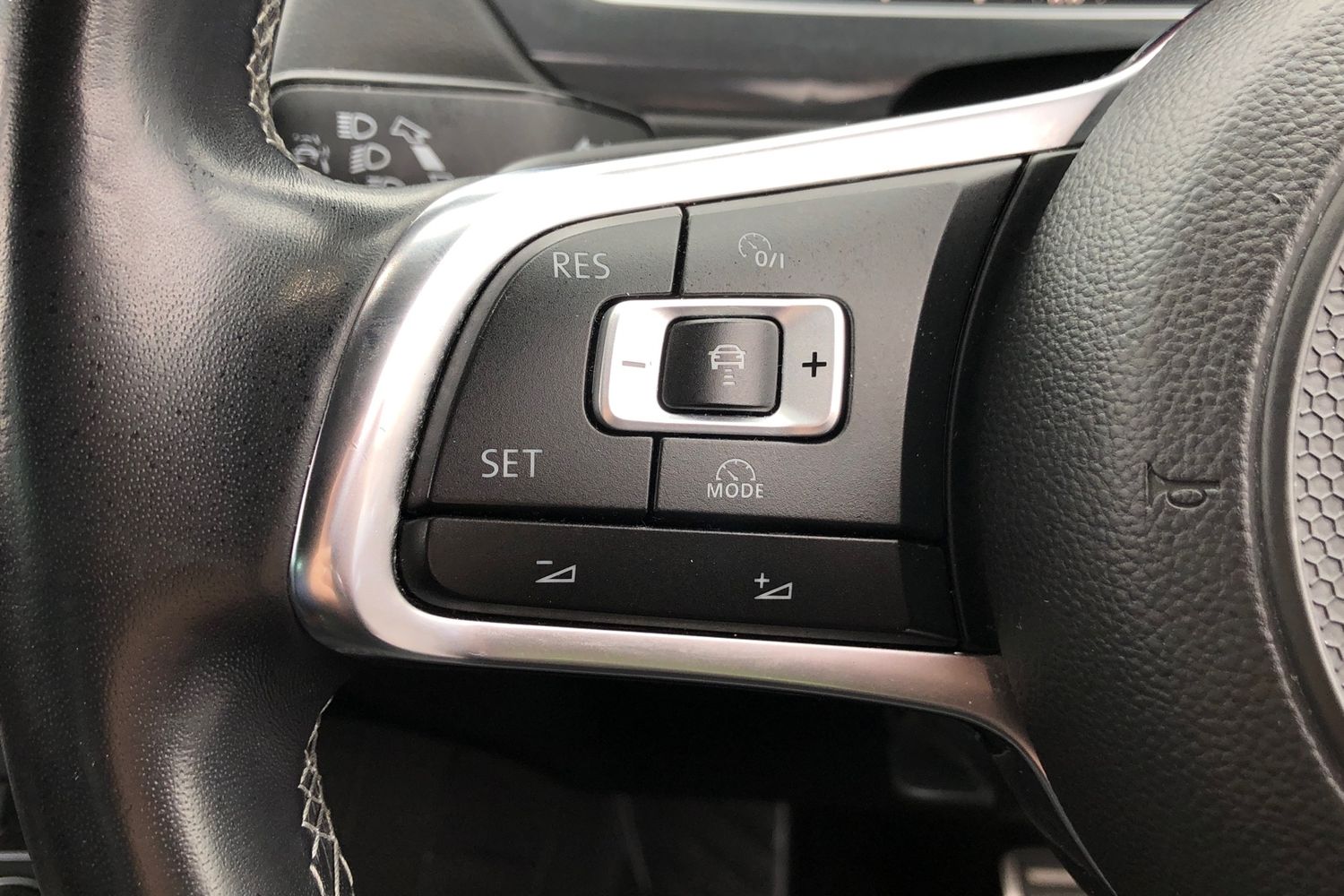 Used Volkswagen Tiguan 2018 for sale - 77872725: Photo 6