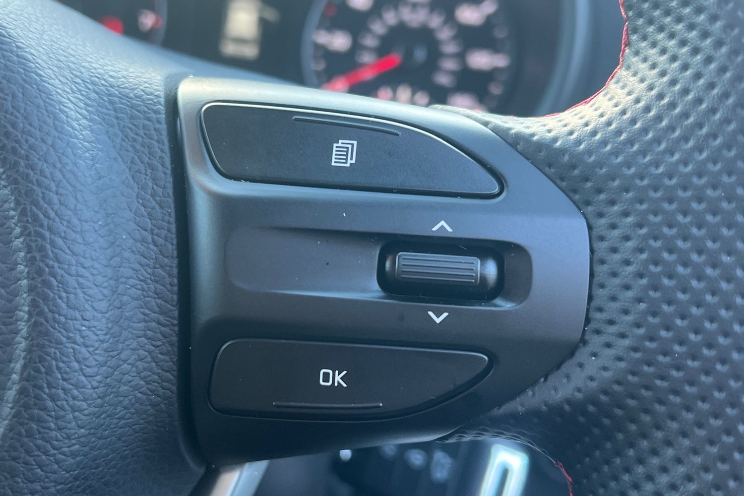 Used Kia Picanto 2023 for sale - 76641777: Photo 11