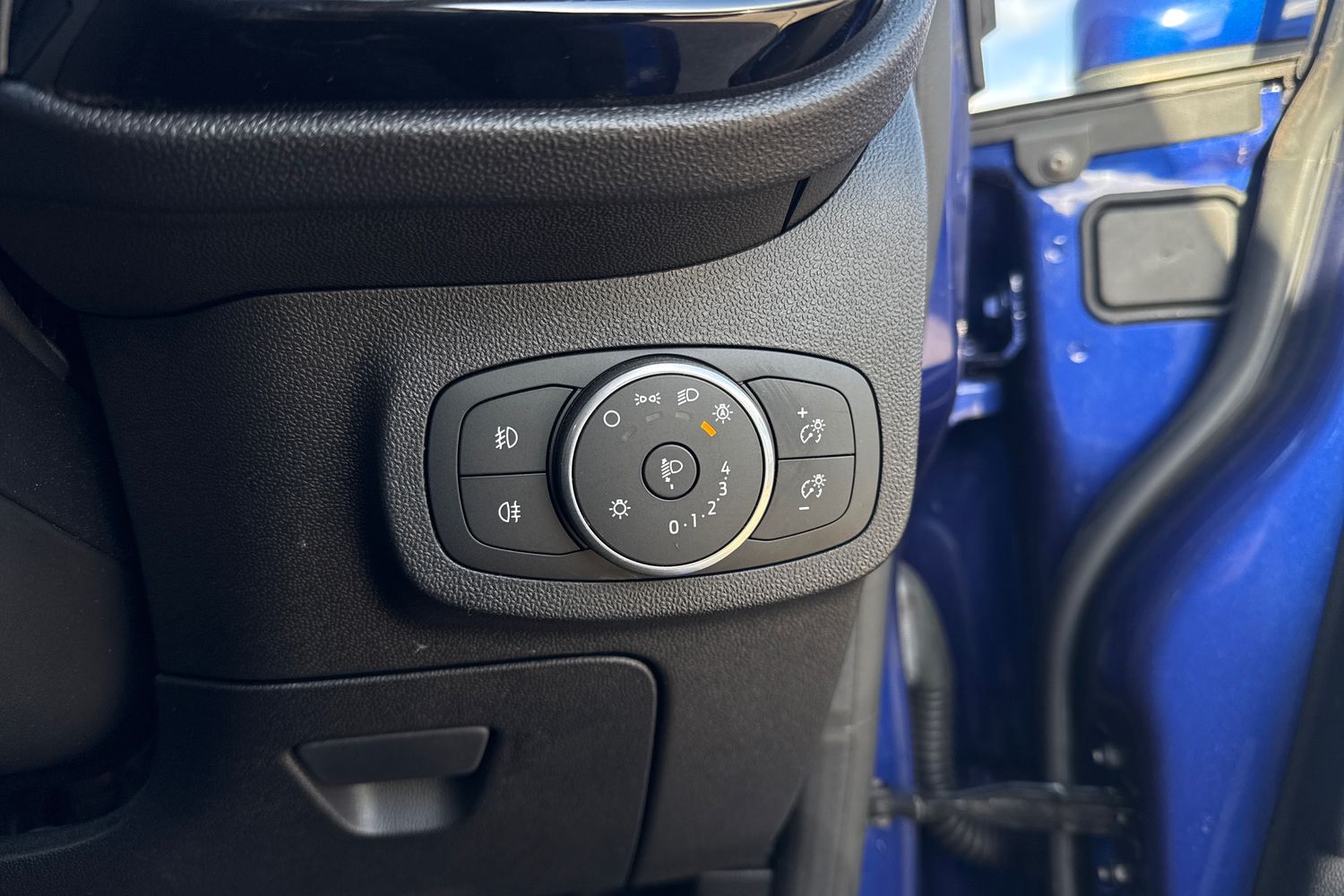 Used Ford Fiesta 2018 for sale - 76264123: Photo 11