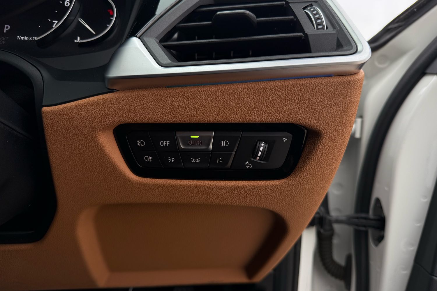 Used BMW 3 Series 2019 for sale - 76158036: Photo 11