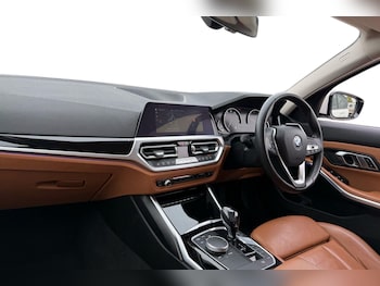 Used BMW 3 Series 2019 for sale - 76158036: Photo 4