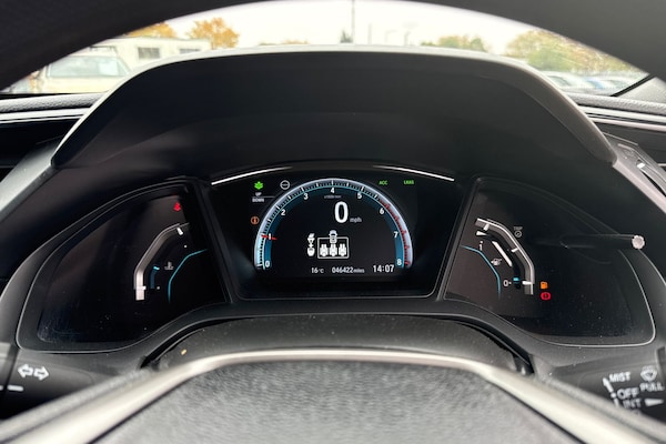 Used Honda Civic 2017 for sale - 76280842: Photo 10