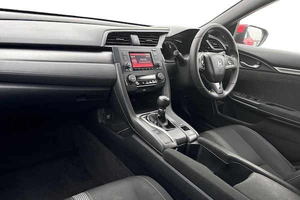 Used Honda Civic 2017 for sale - 76280842: Photo 4