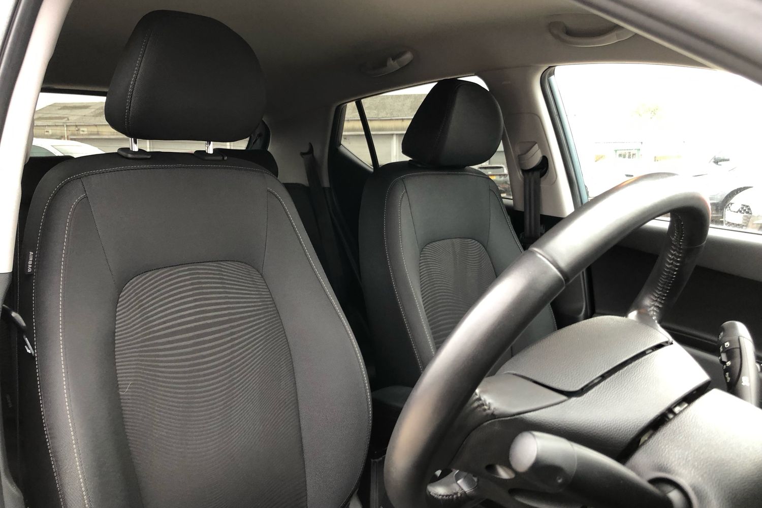 Used Hyundai i10 2018 for sale - 75863185: Photo 13