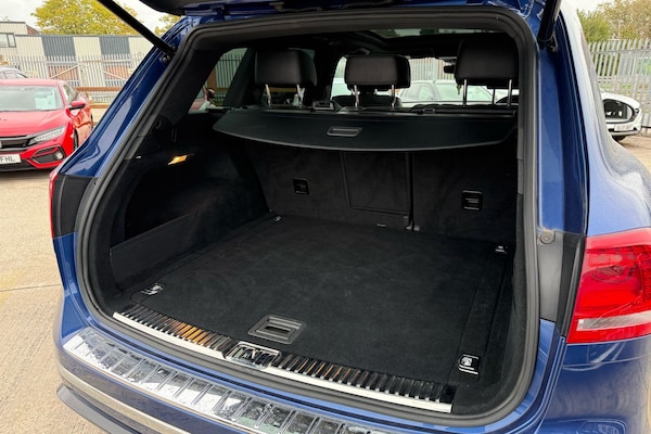 Used Volkswagen Touareg 2018 for sale - 76264167: Photo 15