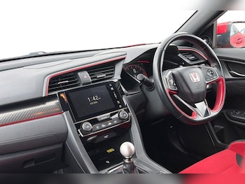 Used Honda Civic 2018 for sale - 79082855: Photo
