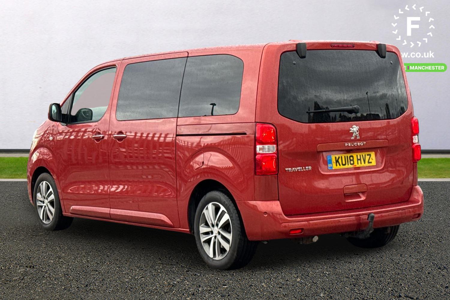 Used Peugeot Traveller 2018 for sale - 76264126: Photo 2