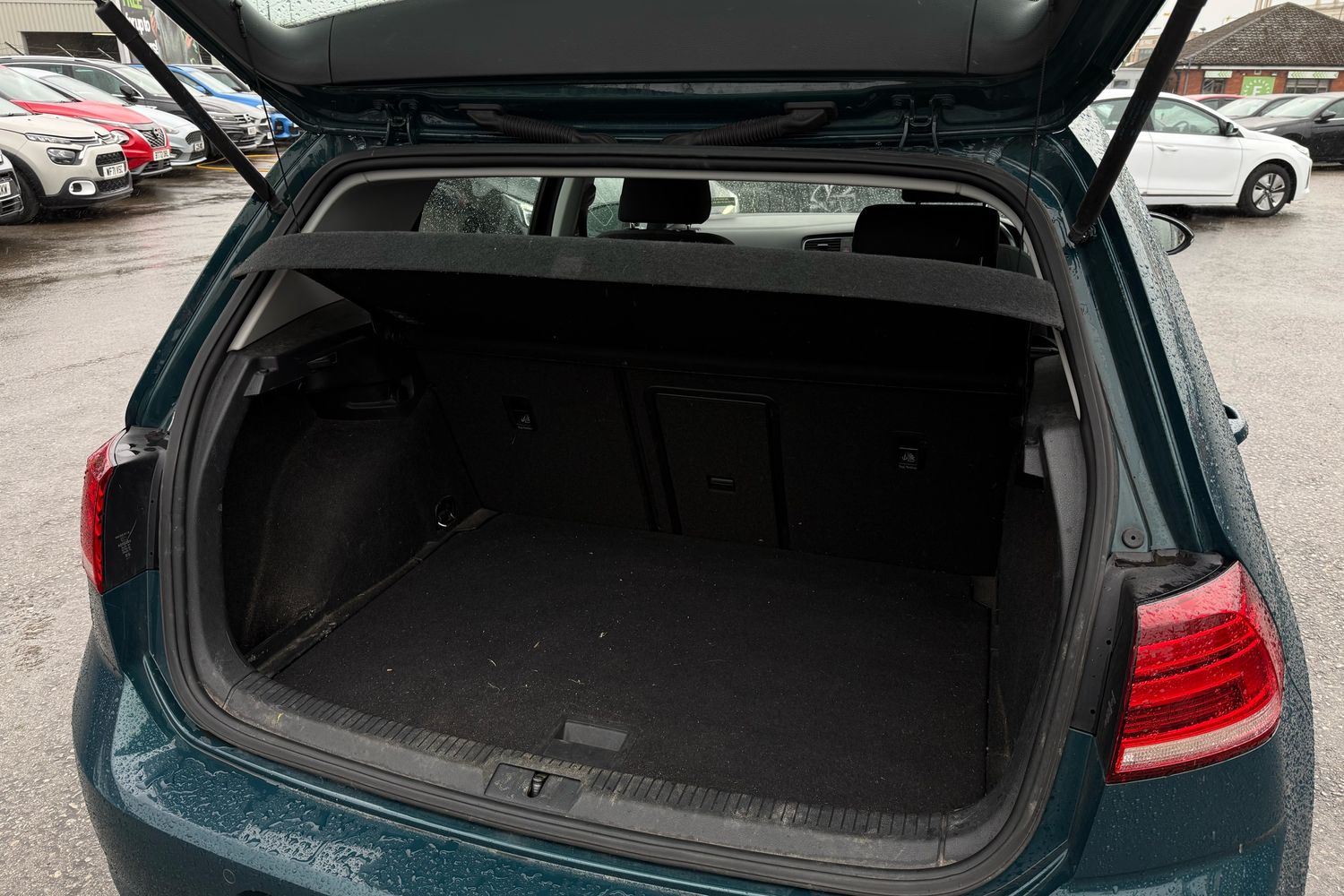 Used Volkswagen Golf 2017 for sale - 75582375: Photo 15