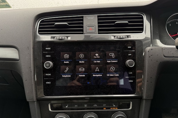 Used Volkswagen Golf 2017 for sale - 75582375: Photo 6