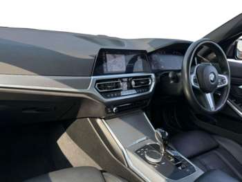 Used BMW 3 Series 2019 for sale - 74923532: Photo