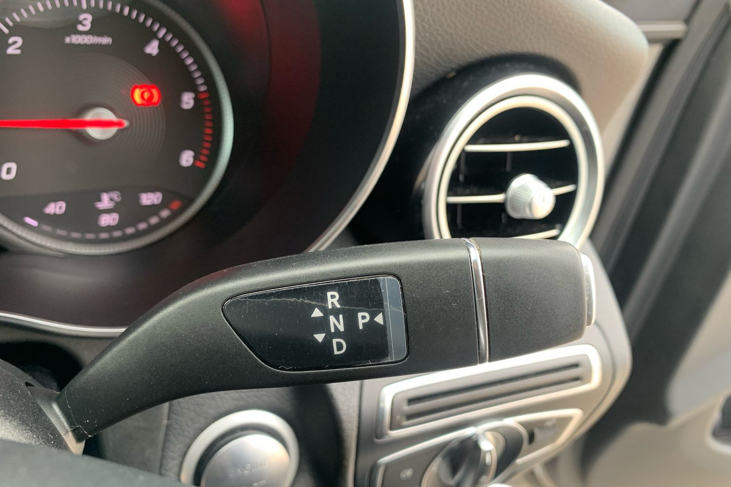 Used Mercedes-Benz GLC 2018 for sale - 75913001: Photo 12