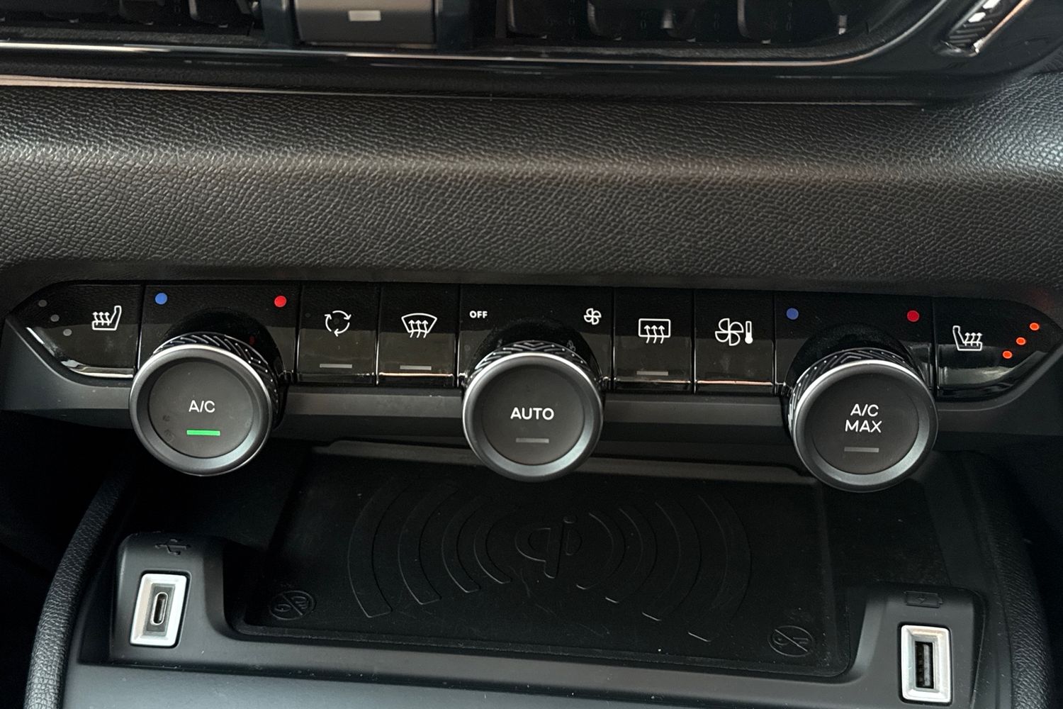 Used Citroen C4 2023 for sale - 77361711: Photo 11