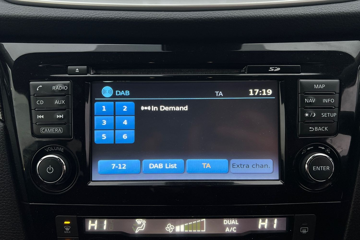 Used Nissan X-Trail 2017 for sale - 77577801: Photo 6