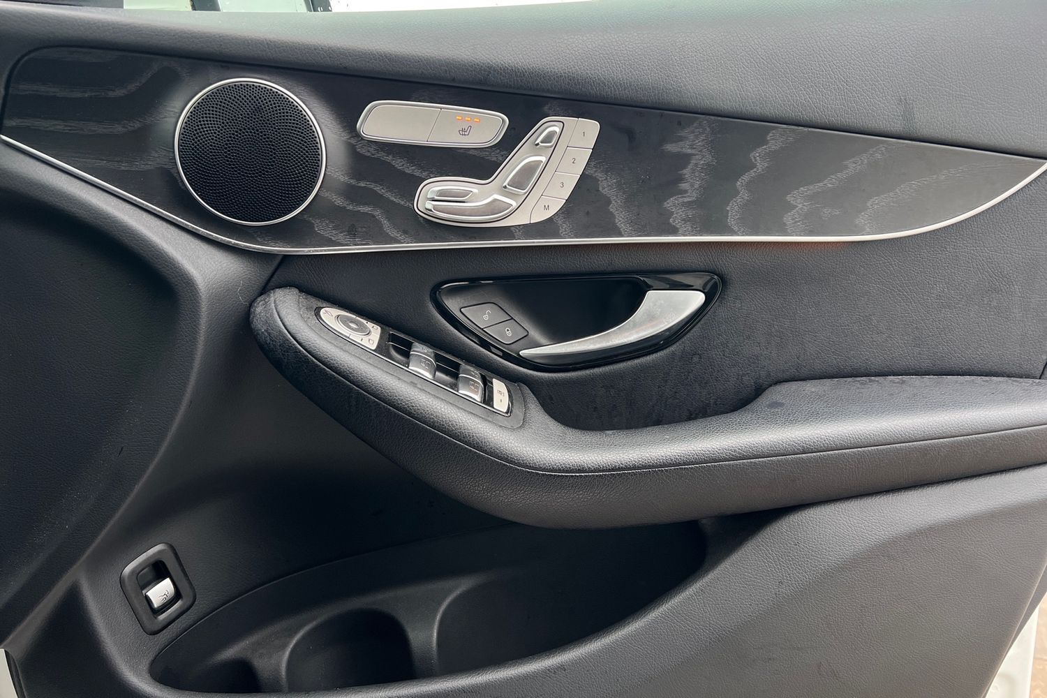 Used Mercedes-Benz GLC 2018 for sale - 76739503: Photo 20