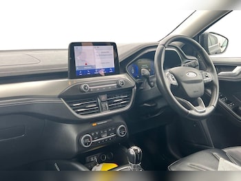 Used Ford Focus 2021 for sale - 79130353: Photo