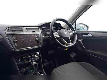 Used Volkswagen Tiguan Allspace 2024 for sale - 79854285: Photo