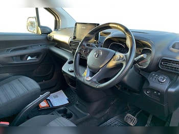 Used Vauxhall Combo Life 2021 for sale - 76972790: Photo