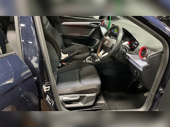 Used SEAT Ibiza 2022 for sale - 76581552: Photo