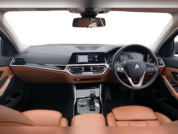 Used BMW 3 Series 2021 for sale - 75468553: Photo