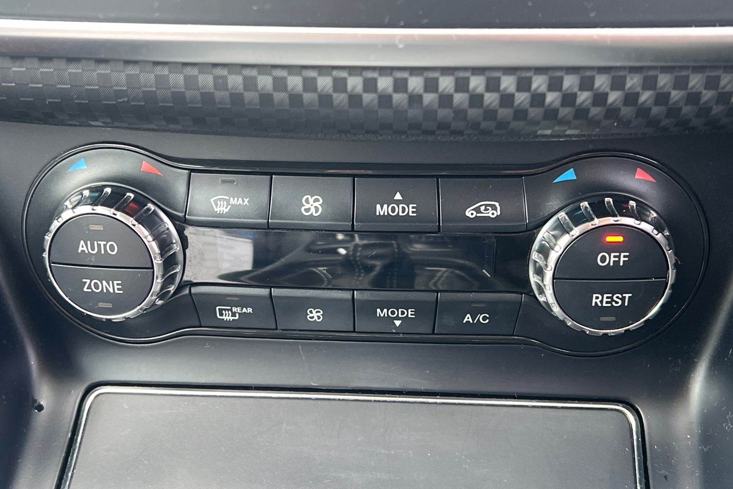 Used Mercedes-Benz A-Class 2017 for sale - 78070065: Photo 11