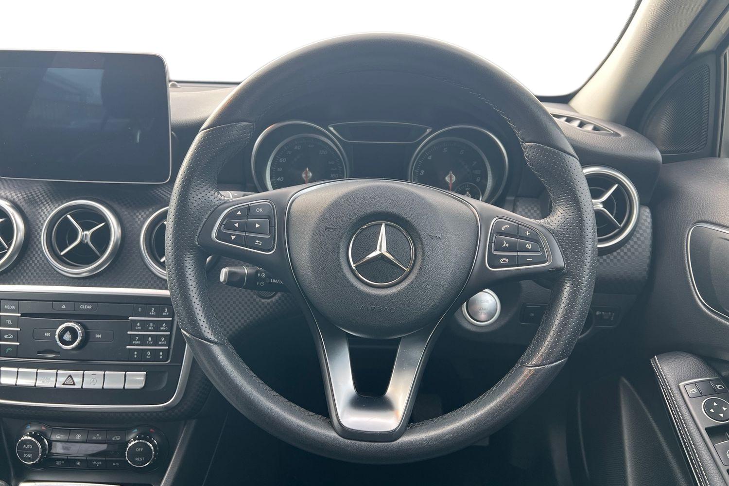 Used Mercedes-Benz A-Class 2017 for sale - 78070065: Photo 5