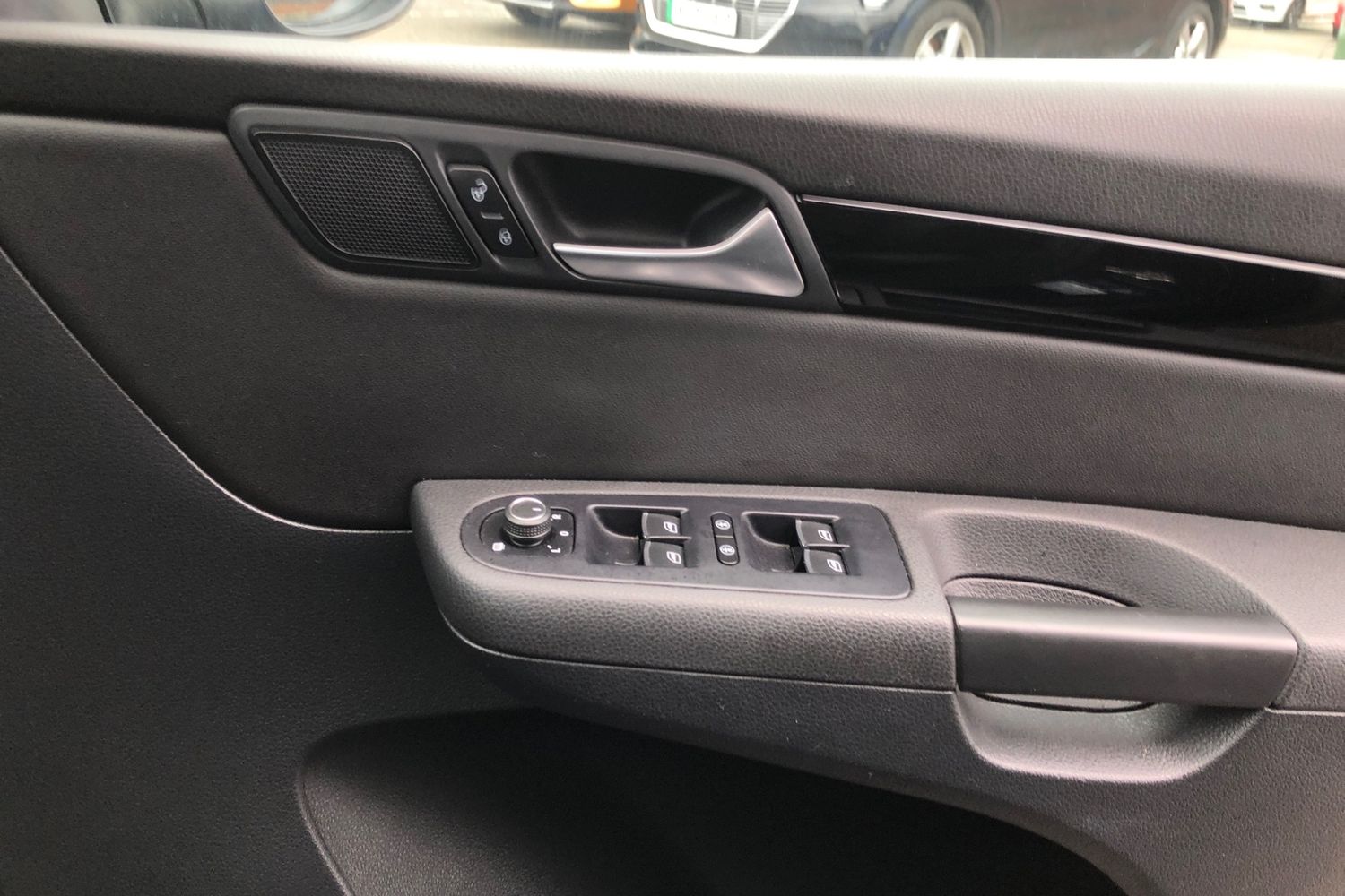 Used Volkswagen Sharan 2019 for sale - 77805245: Photo 15