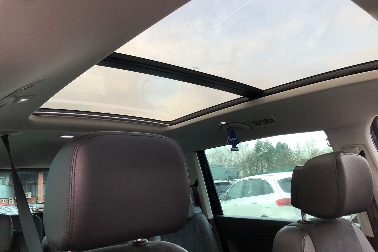 Used Volkswagen Sharan 2019 for sale - 77805245: Photo 16