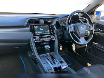 Used Honda Civic 2019 for sale - 78668607: Photo