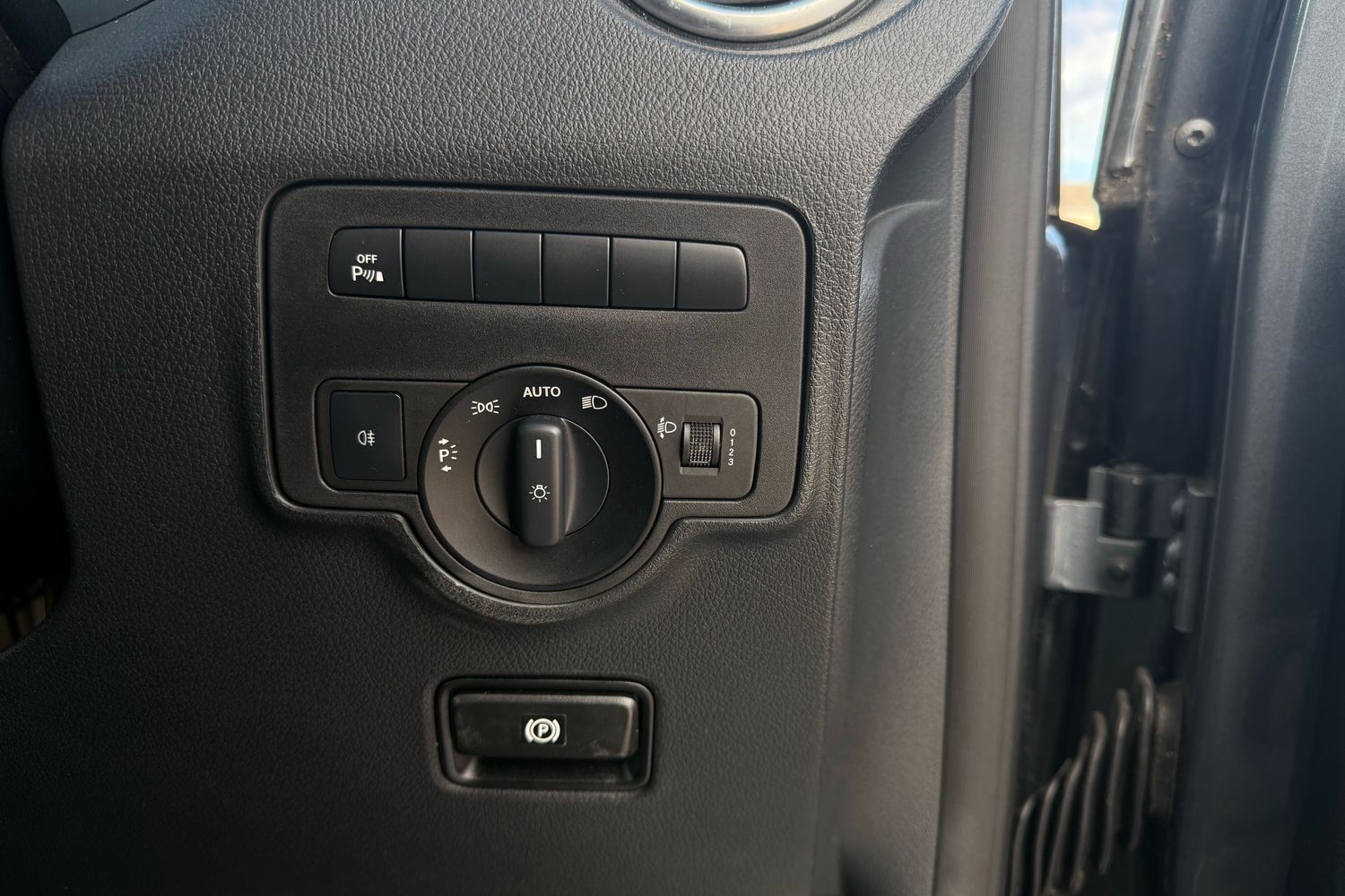 Used Mercedes-Benz Vito 2018 for sale - 75793902: Photo 11