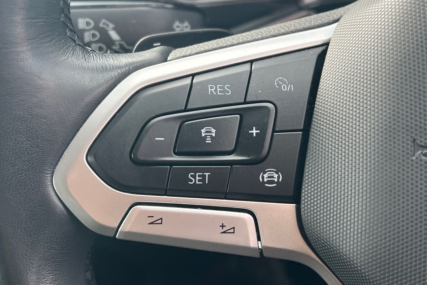 Used Volkswagen T-Cross 2022 for sale - 77546350: Photo 11