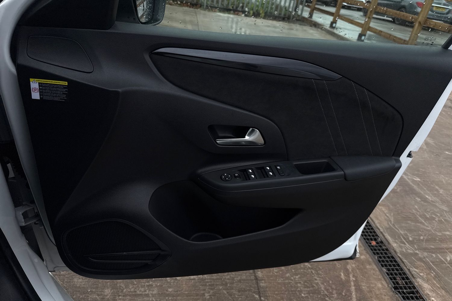 Used Vauxhall Corsa 2023 for sale - 77018914: Photo 12