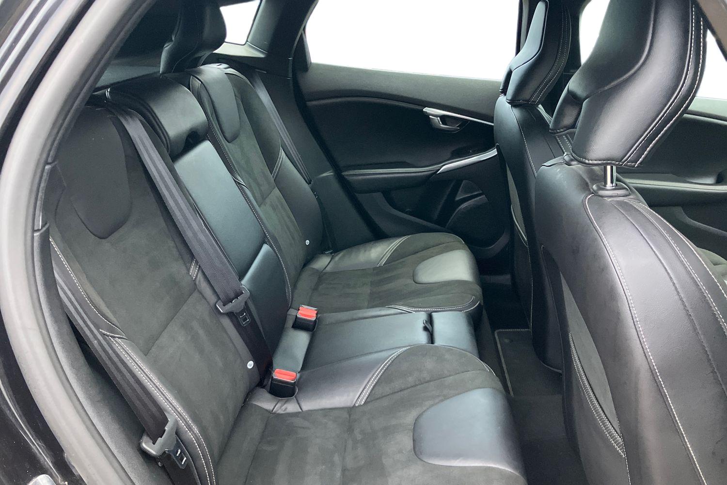 Used Volvo V40 2019 for sale - 77546576: Photo 18