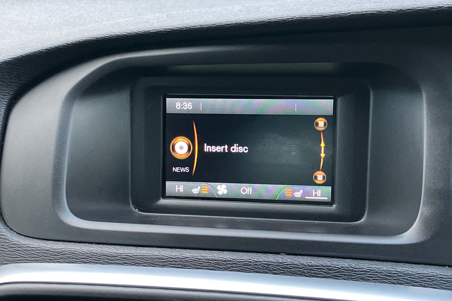 Used Volvo V40 2019 for sale - 77546576: Photo 8