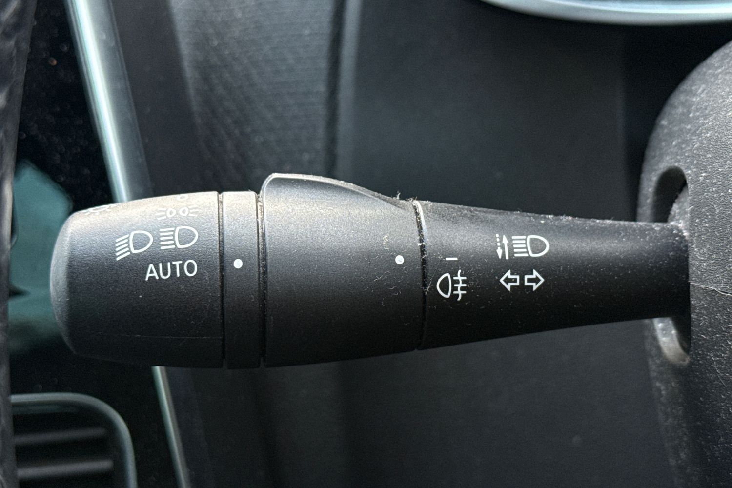 Used Renault Clio 2018 for sale - 77553459: Photo 13