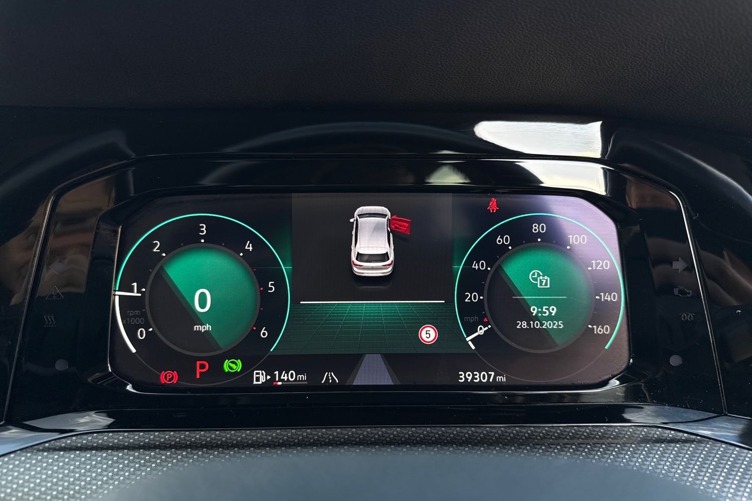 Used Volkswagen Golf 2020 for sale - 76382820: Photo 10