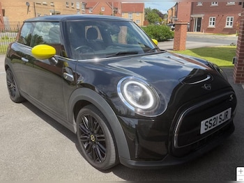 Used MINI Hatch 2021 for sale - 79342046: Photo