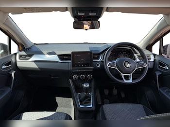 Used Renault Captur 2021 for sale - 75348611: Photo