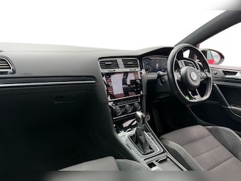 Used Volkswagen Golf 2017 for sale - 75329570: Photo