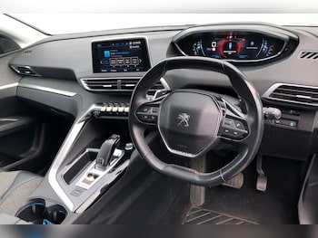 Used Peugeot 5008 2018 for sale - 75627952: Photo