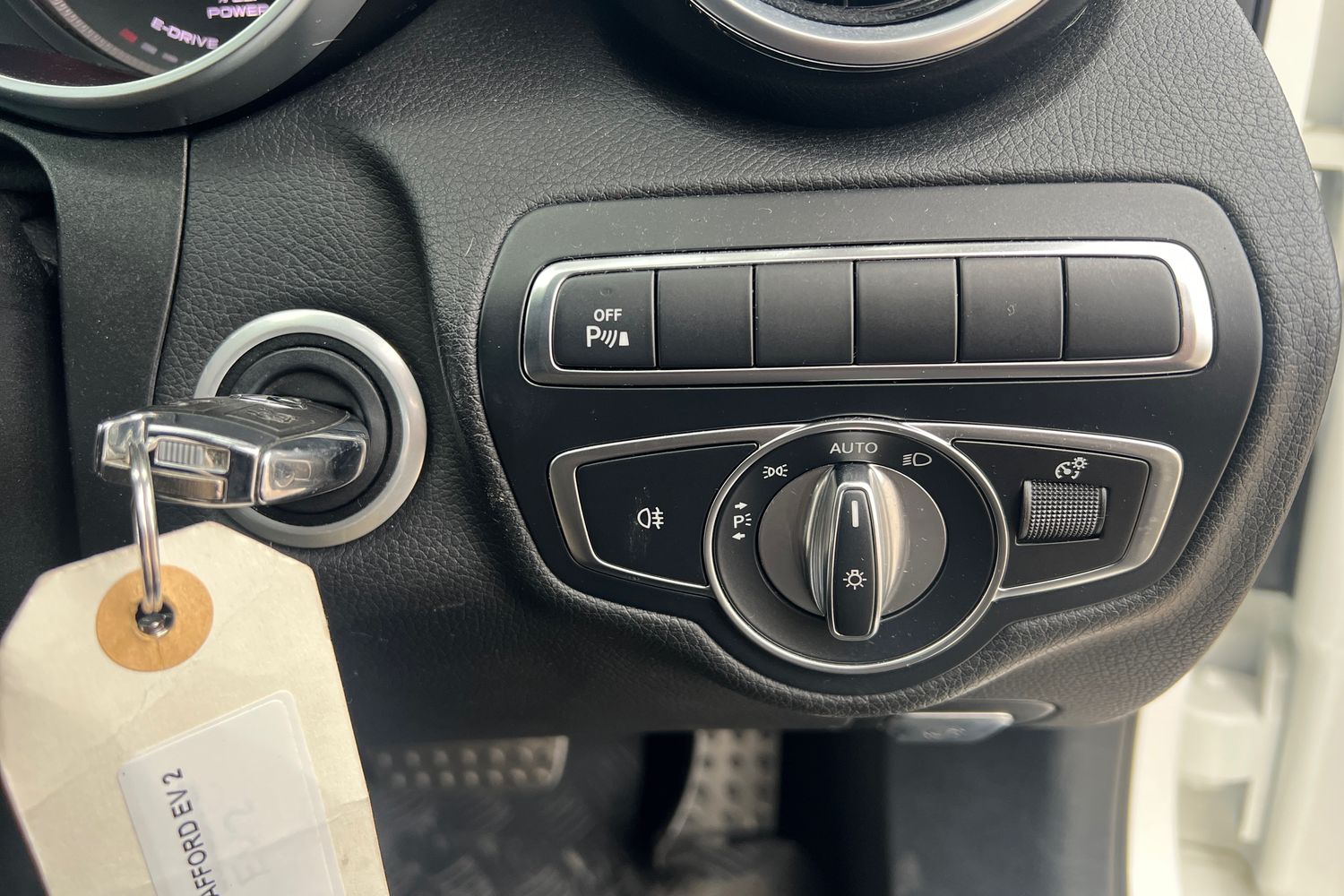 Used Mercedes-Benz C Class 2017 for sale - 75924939: Photo 10