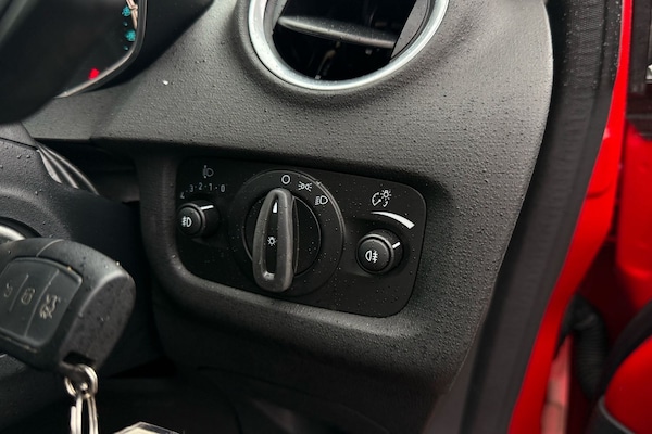 Used Ford Fiesta 2016 for sale - 75632233: Photo 12
