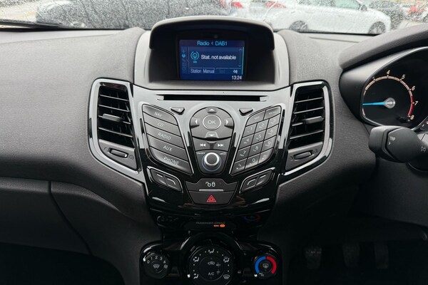 Used Ford Fiesta 2016 for sale - 75632233: Photo 7