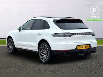 Used Porsche Macan 2018 for sale - 76128344: Photo 2