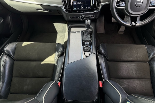 Used Volvo S90 2018 for sale - 75381396: Photo 9